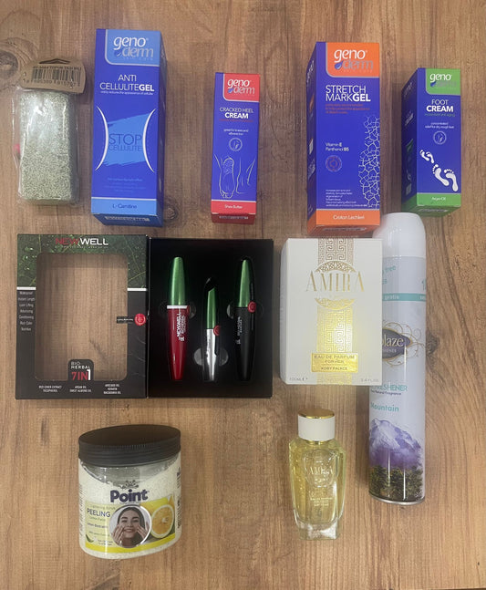 Set de 11 produse pentru doamne cu parfum pretul initial este de 150 LEI